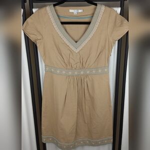 Boden 100% Cotton V-Neck, Cap Sleeve, Shift Dress, Tan with Aqua Stitching, Size